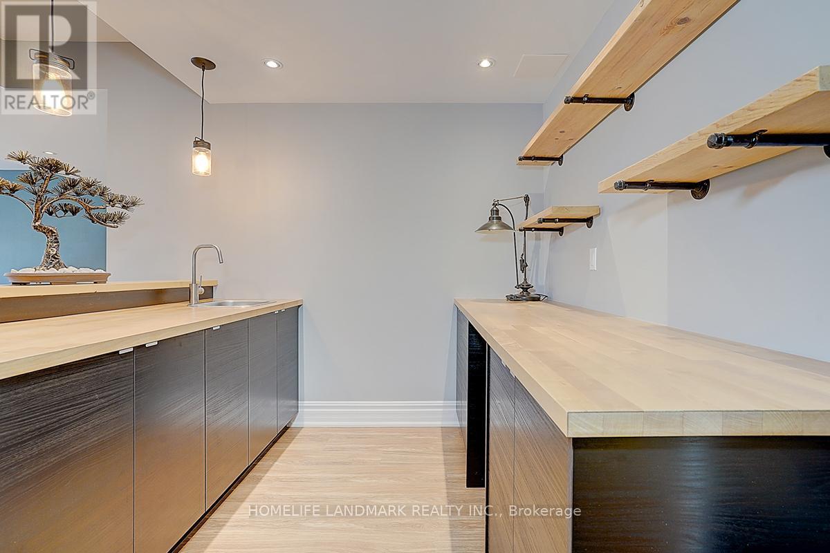 17 Horse Rake Road, Vaughan, ON - Indoor Photo Showing Other Room