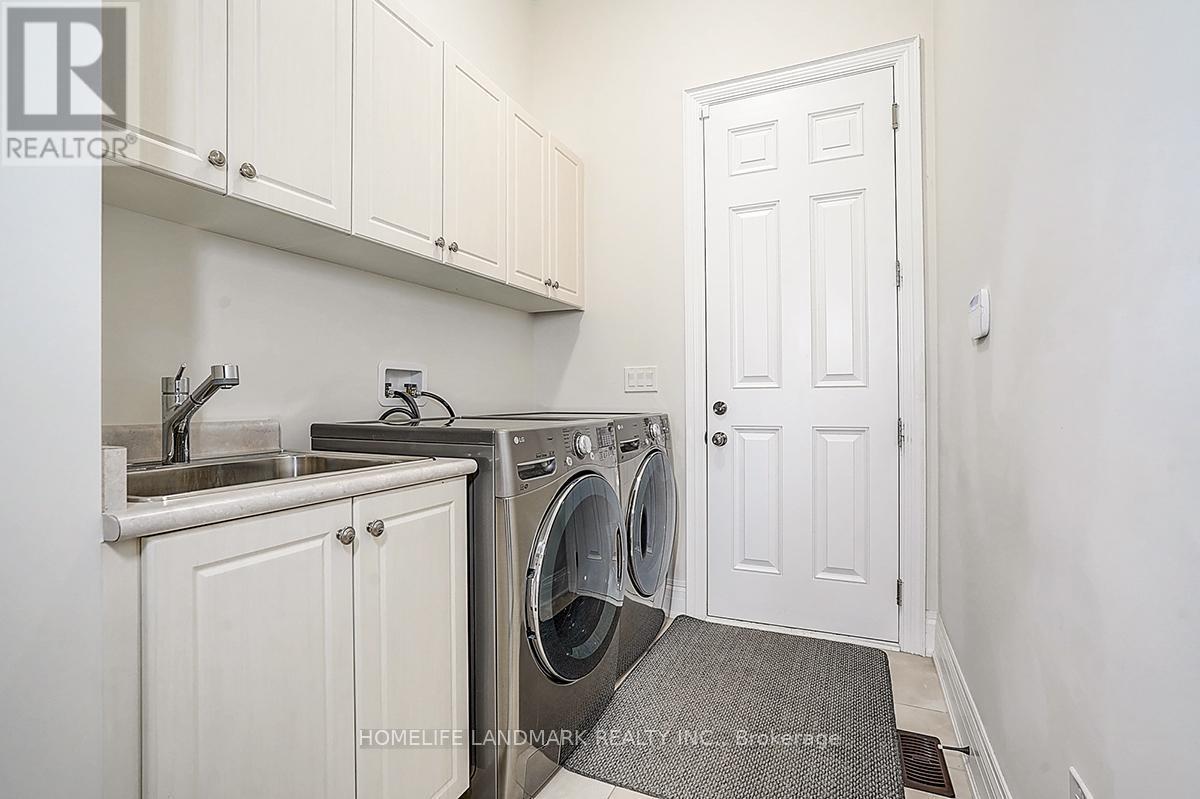 17 Horse Rake Road, Vaughan, ON - Indoor Photo Showing Laundry Room