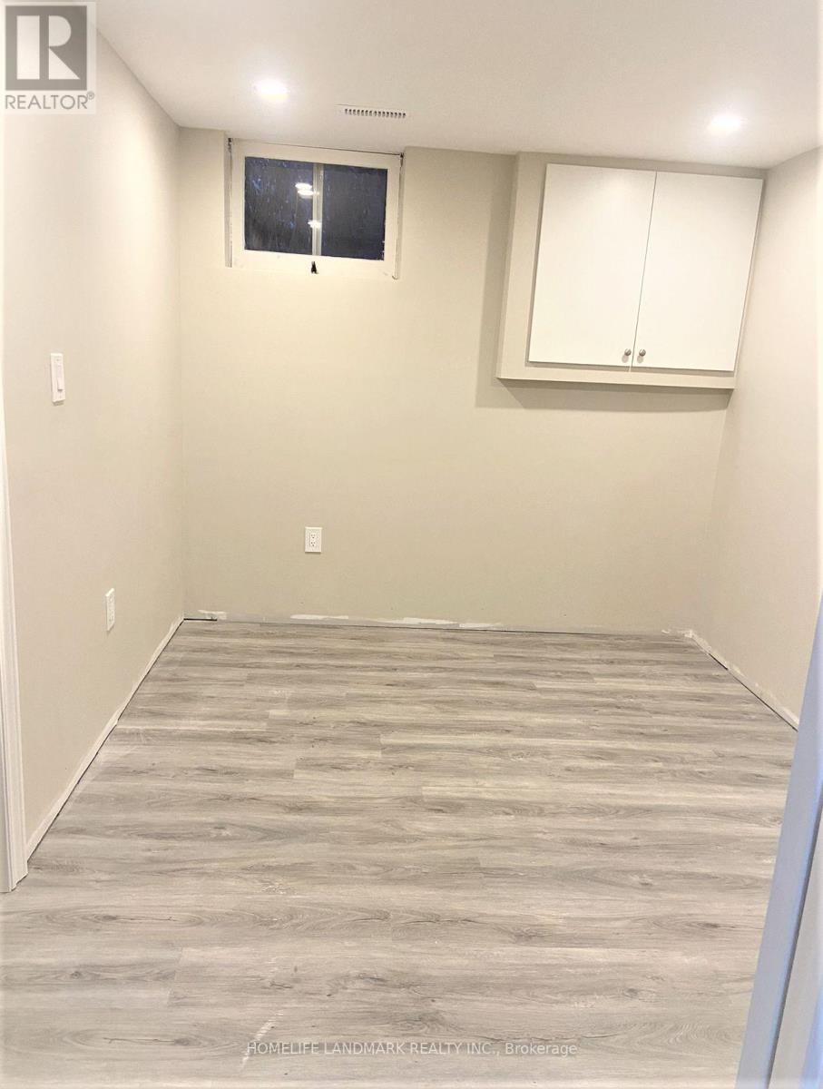 #Bsmt - 7 Mango Drive, Toronto, ON - Indoor Photo Showing Other Room