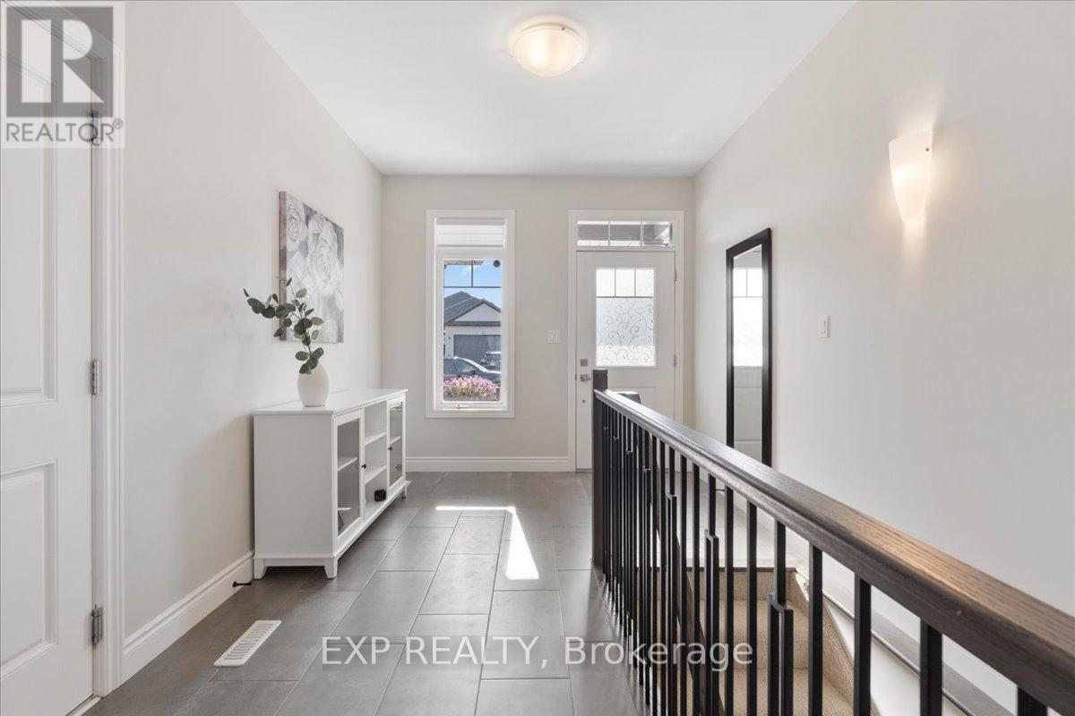 30 Raycroft Drive, Belleville (Thurlow Ward), ON - Indoor Photo Showing Other Room