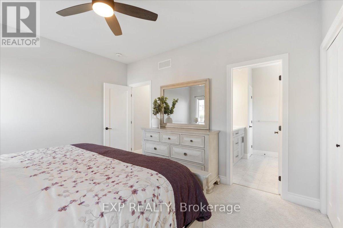 30 Raycroft Drive, Belleville (Thurlow Ward), ON - Indoor Photo Showing Bedroom