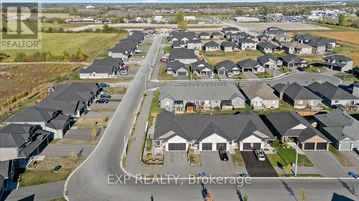 30 Raycroft Drive, Belleville (Thurlow Ward), ON -