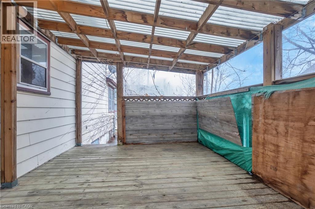 42 Sanders Street, Tillsonburg, ON - Outdoor With Exterior