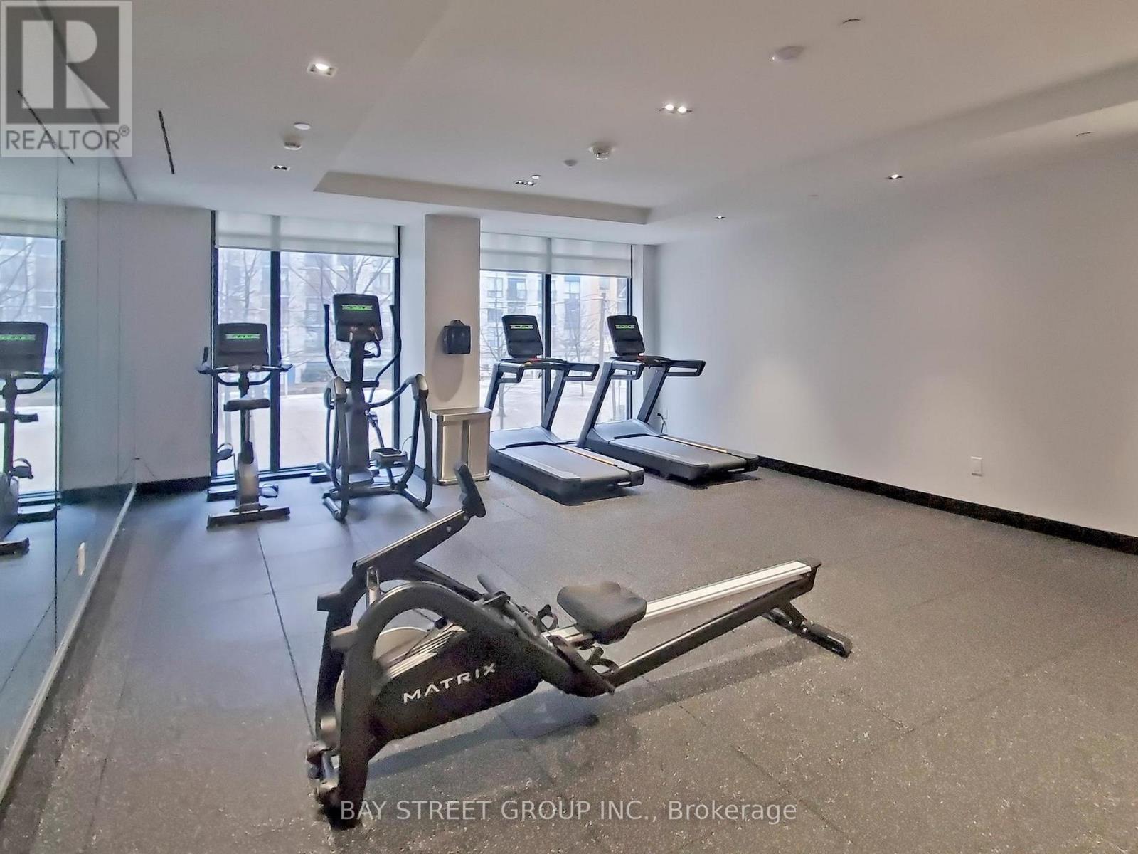 1303 - 65 Mutual Street, Toronto, ON - Indoor Photo Showing Gym Room