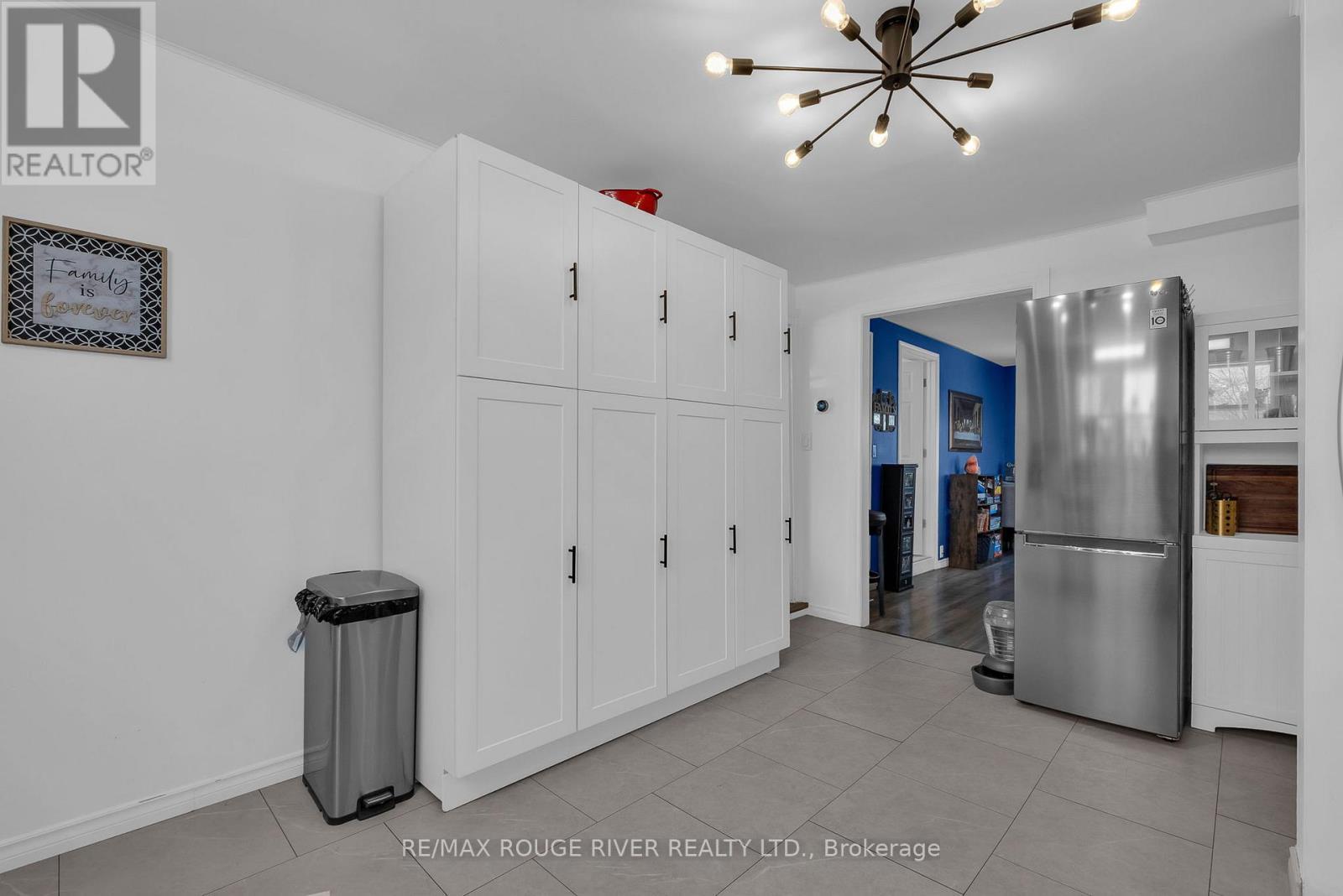 76 Princess Street, Quinte West (Trenton Ward), ON - Indoor Photo Showing Other Room