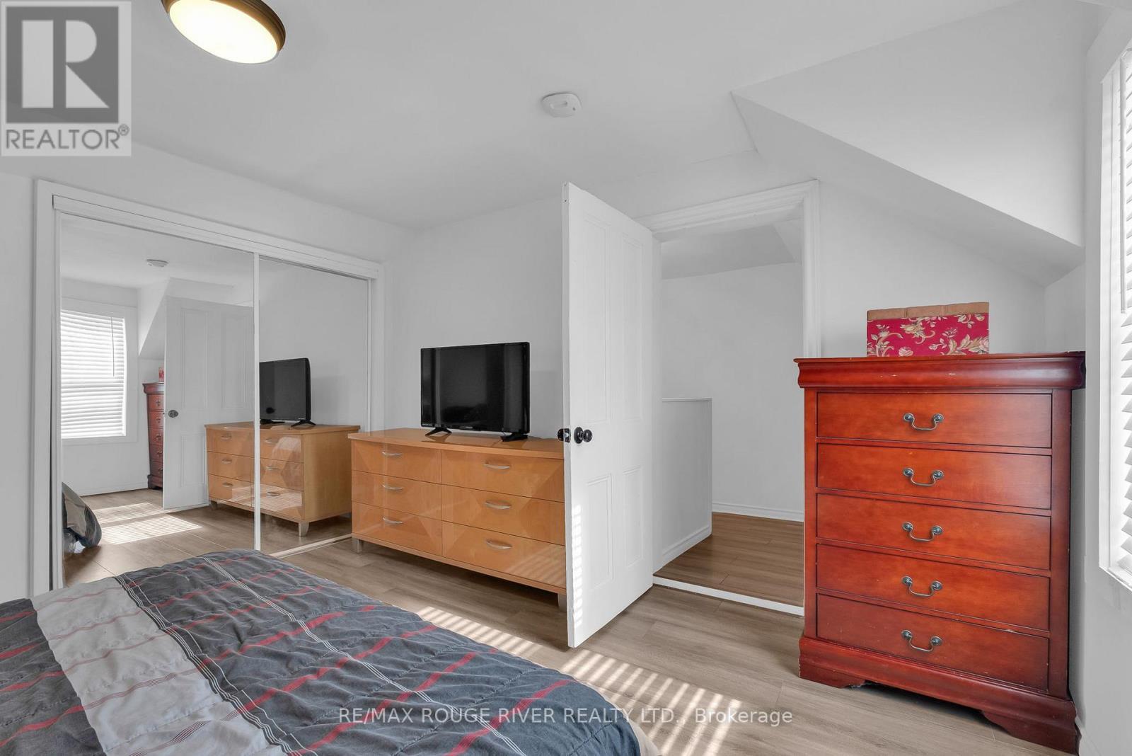 76 Princess Street, Quinte West (Trenton Ward), ON - Indoor Photo Showing Bedroom
