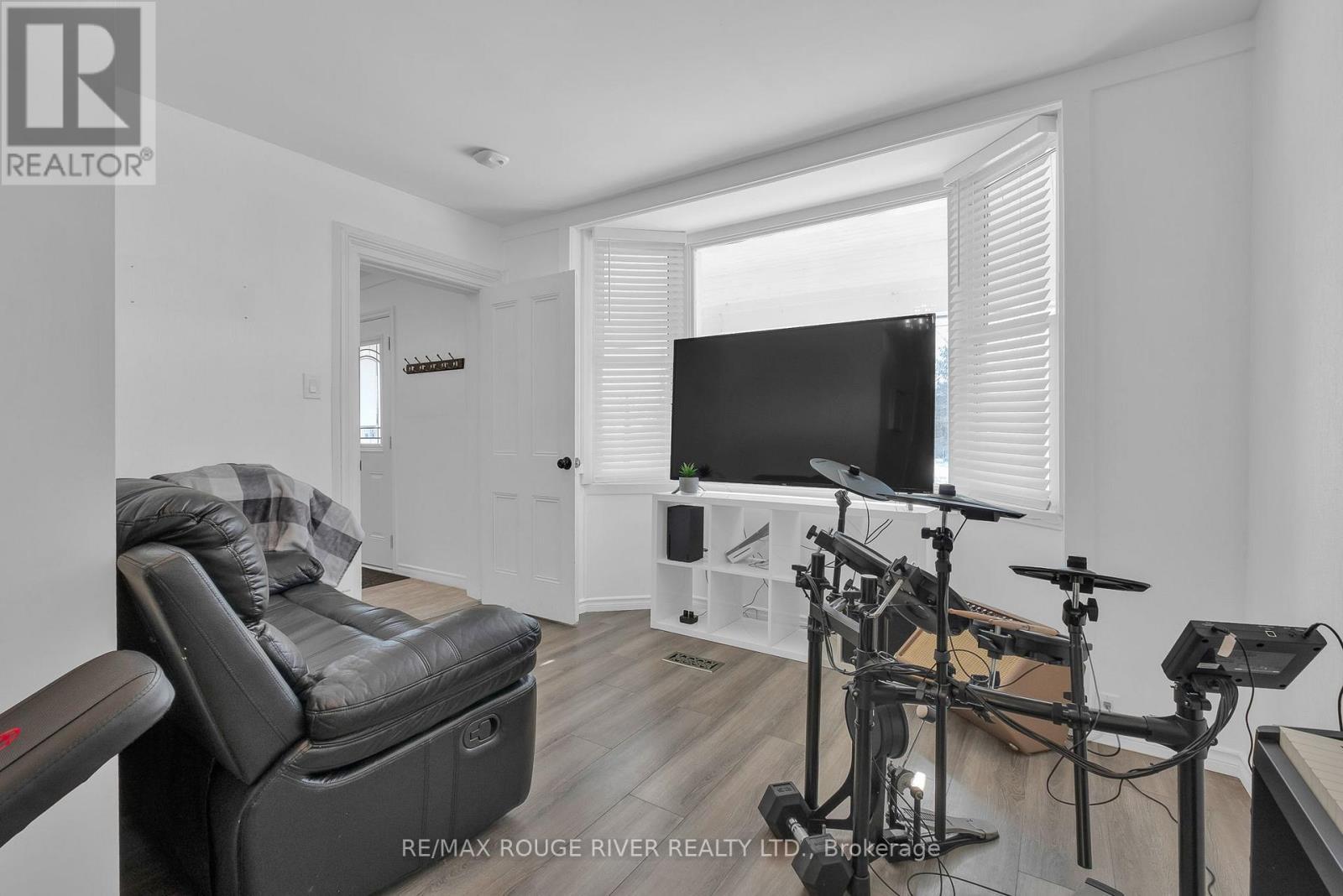 76 Princess Street, Quinte West (Trenton Ward), ON - Indoor