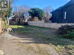 2017 Cameron St Victoria, BC V8T 3N4