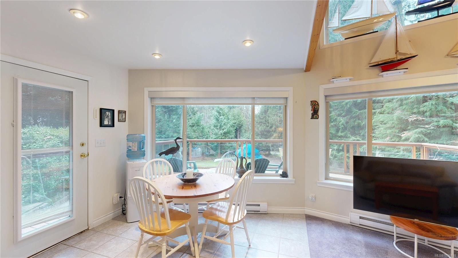 1120 Chappel Pl, Gabriola Island, BC