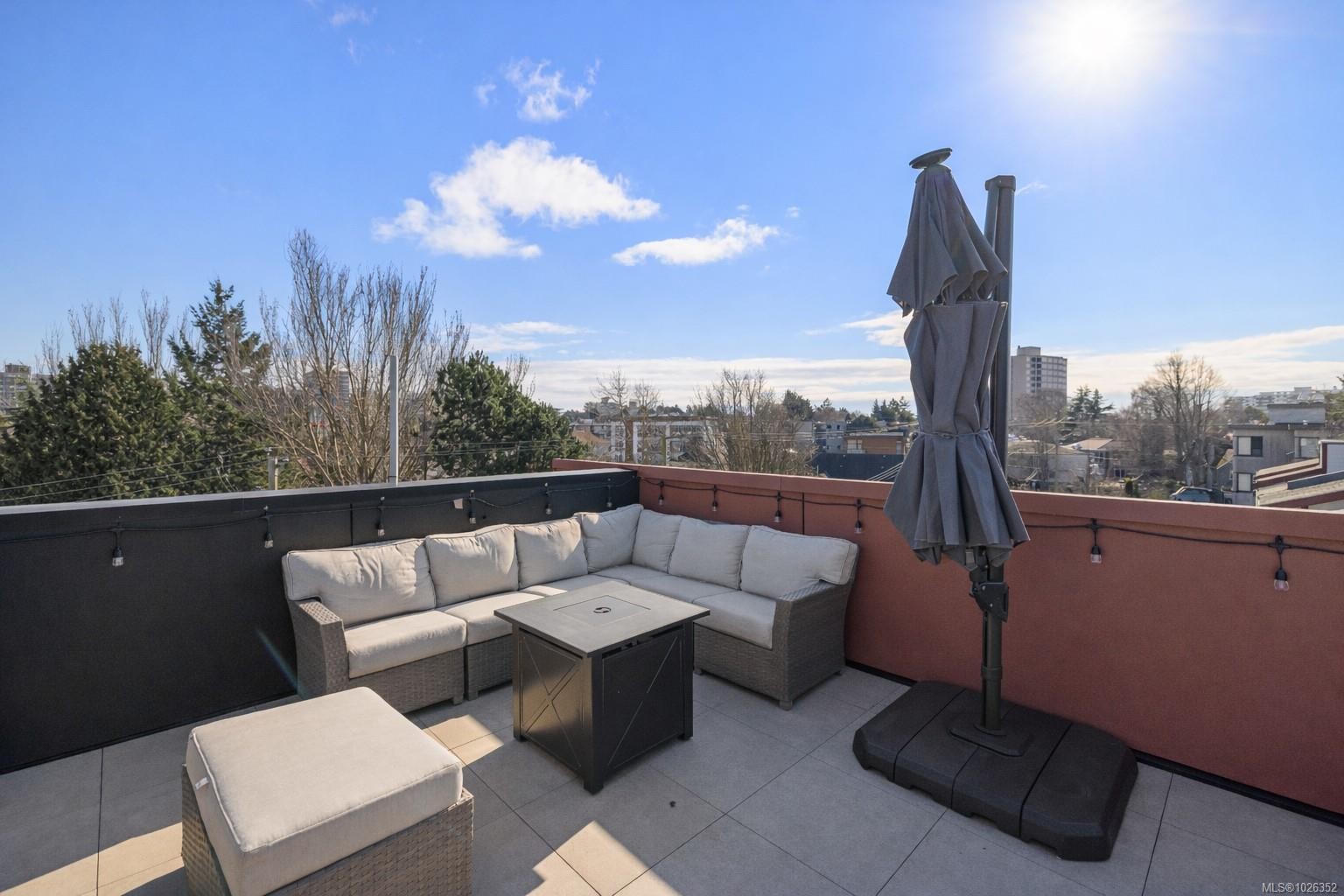402-430 Parry St, Victoria, BC - Outdoor With Deck Patio Veranda