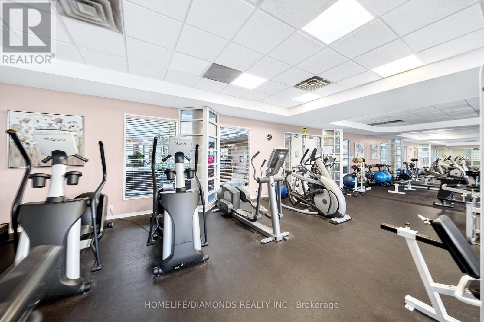 2002 - 5 Concorde Place, Toronto, ON - Indoor Photo Showing Gym Room