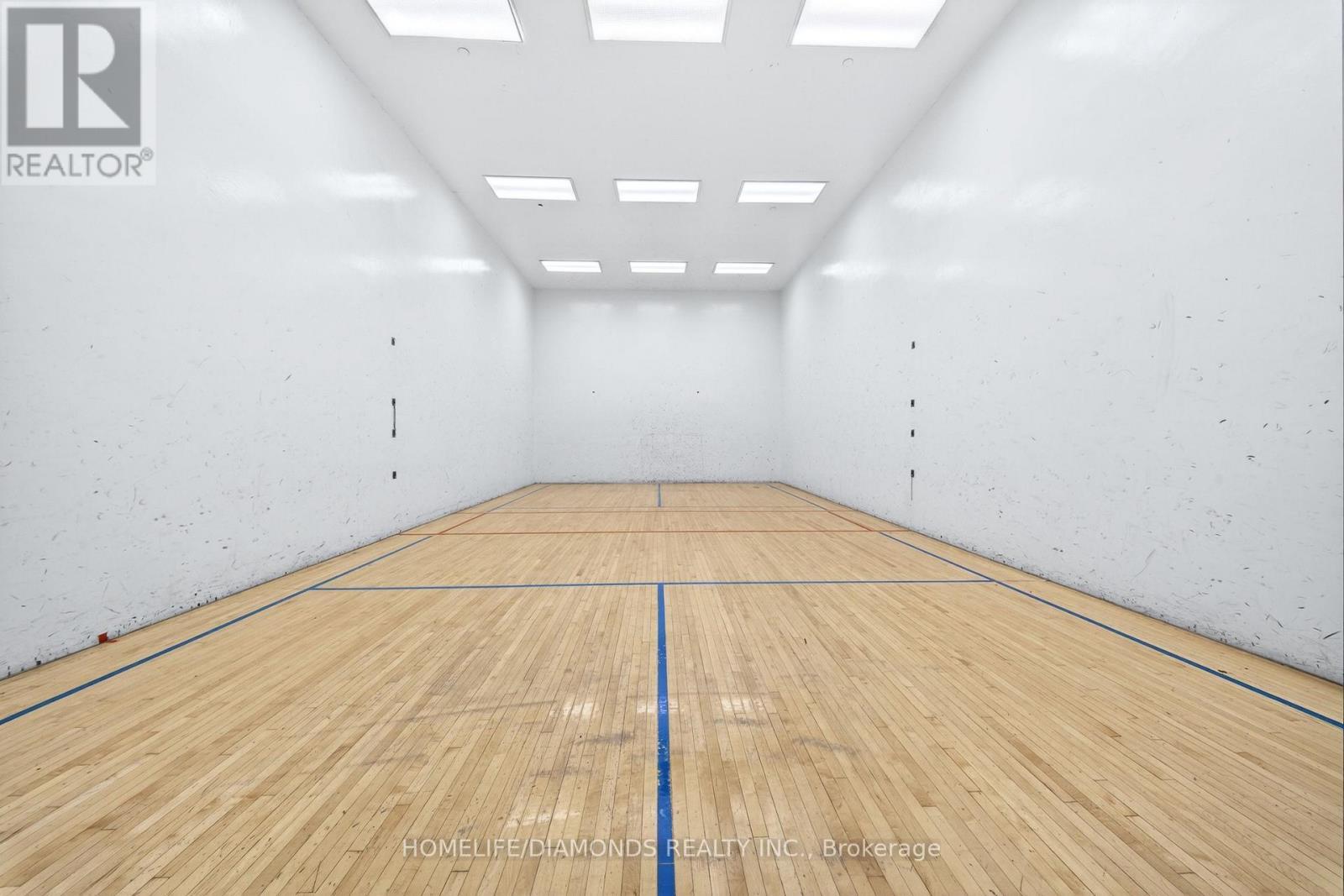 2002 - 5 Concorde Place, Toronto, ON - Indoor Photo Showing Other Room