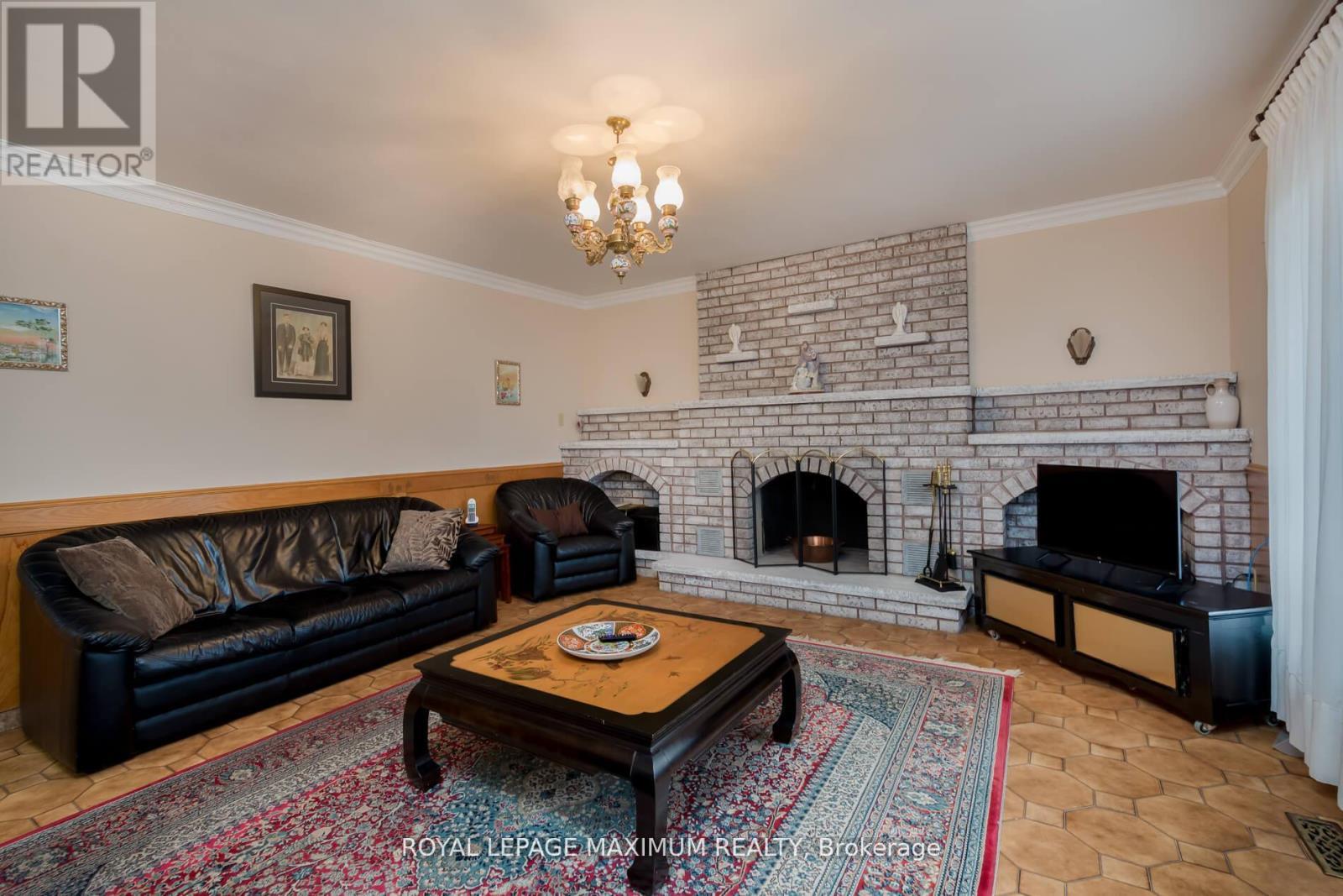 119 Glen Long Avenue, Toronto, ON - Indoor Photo Showing Living Room With Fireplace