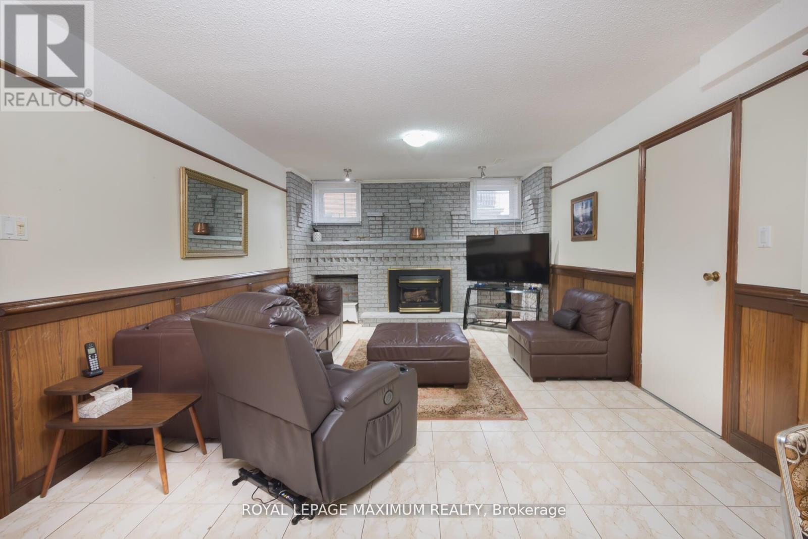 119 Glen Long Avenue, Toronto, ON - Indoor With Fireplace