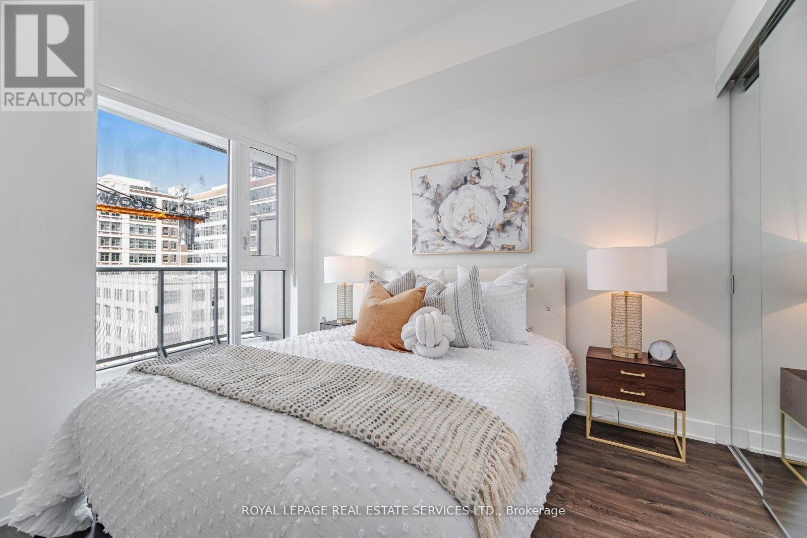 803 - 100 Dalhousie Street, Toronto, ON