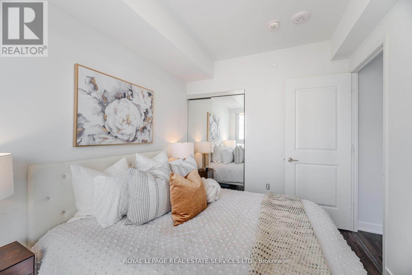 803 - 100 Dalhousie Street, Toronto, ON