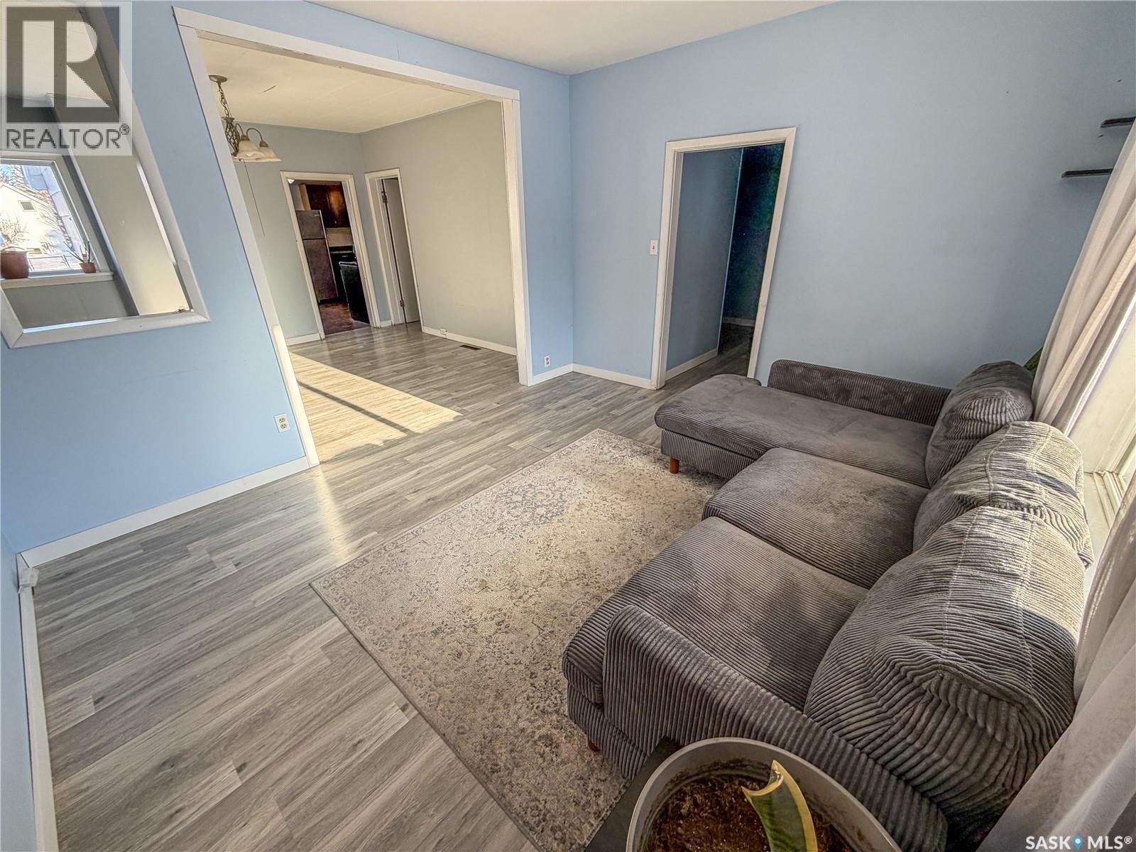 811 Boyle Street, Indian Head, SK - Indoor