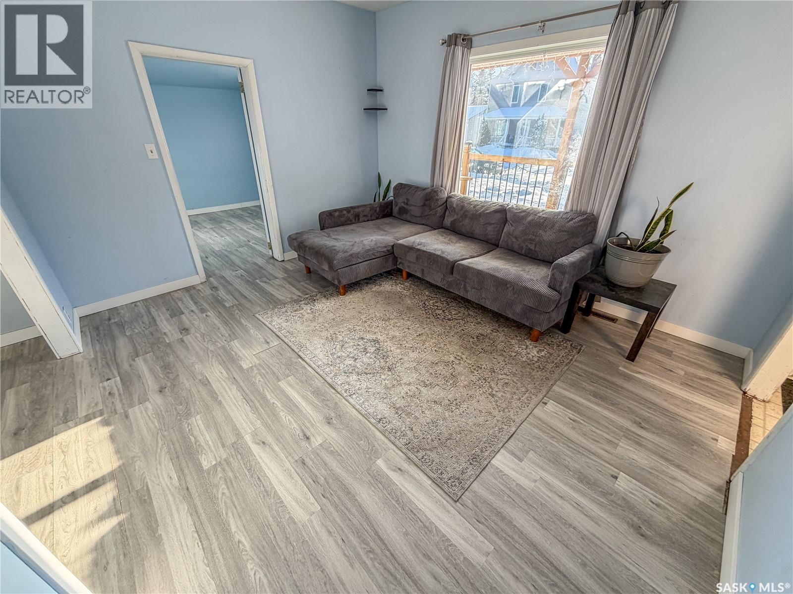 811 Boyle Street, Indian Head, SK - Indoor Photo Showing Other Room