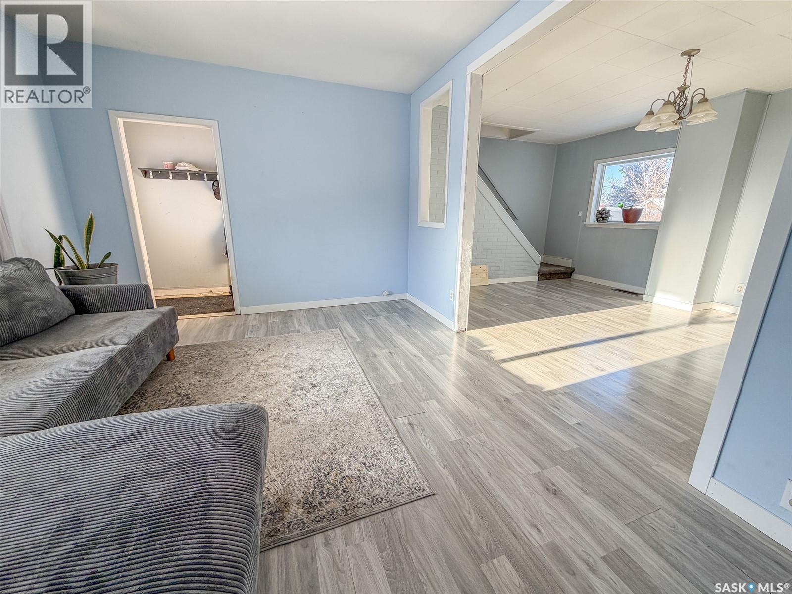 811 Boyle Street, Indian Head, SK - Indoor