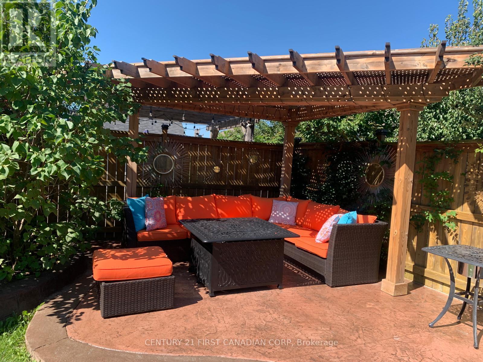 167 Tanoak Drive, London North (North E), ON - Outdoor With Deck Patio Veranda