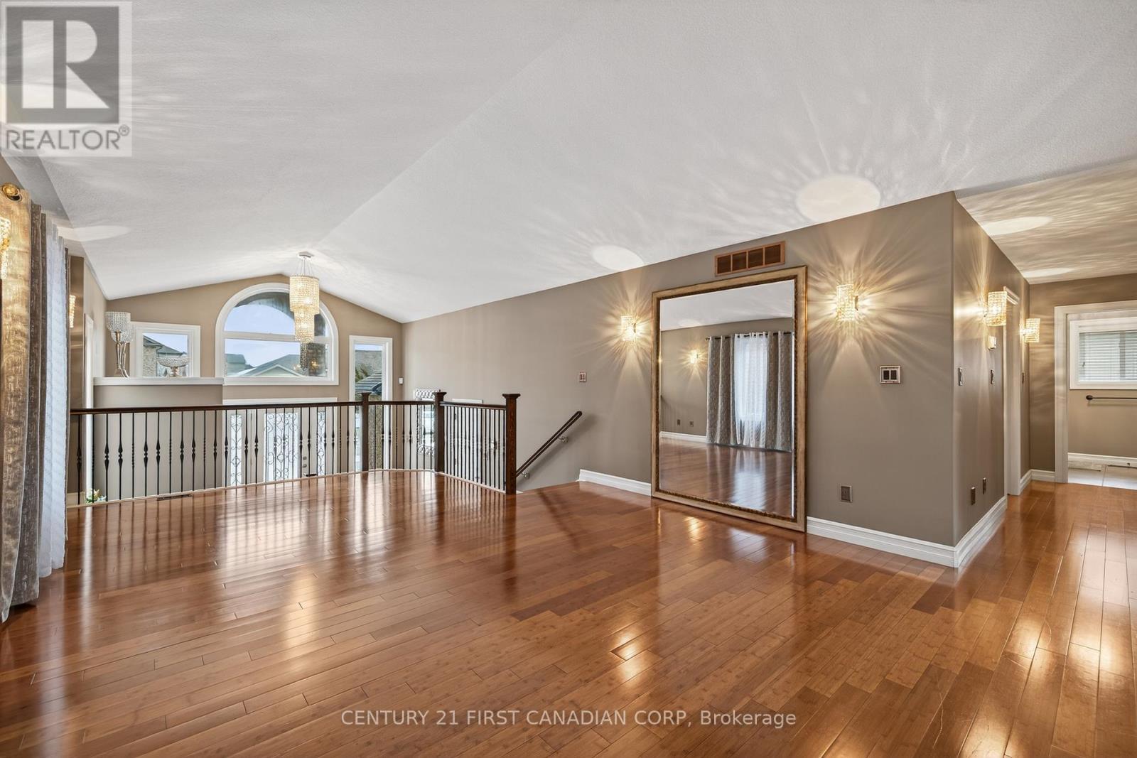 167 Tanoak Drive, London North (North E), ON - Indoor Photo Showing Other Room