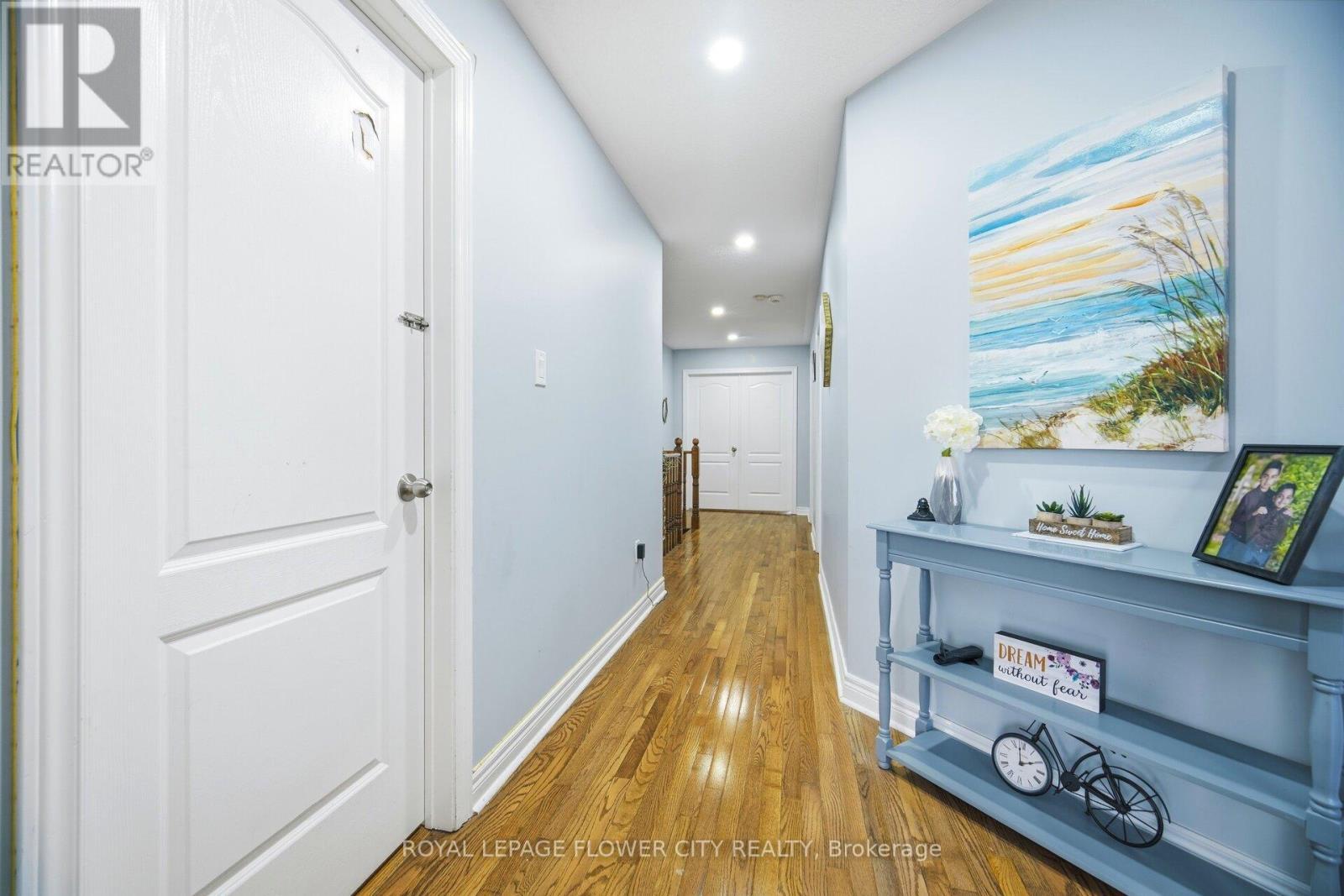 67 Olde Town Road, Brampton, ON - Indoor Photo Showing Other Room