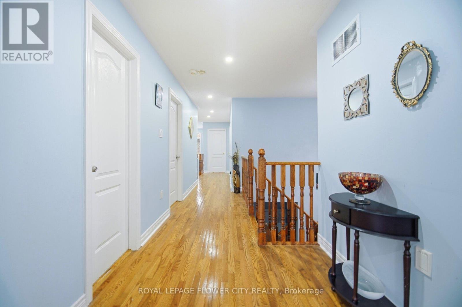 67 Olde Town Road, Brampton, ON - Indoor Photo Showing Other Room