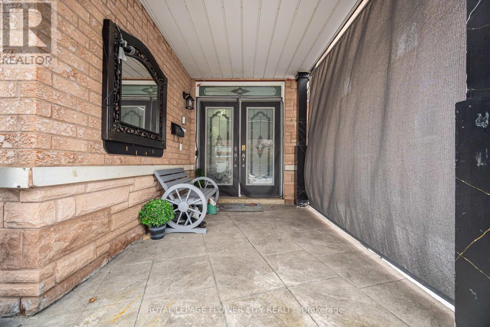 67 Olde Town Road, Brampton, ON - Outdoor