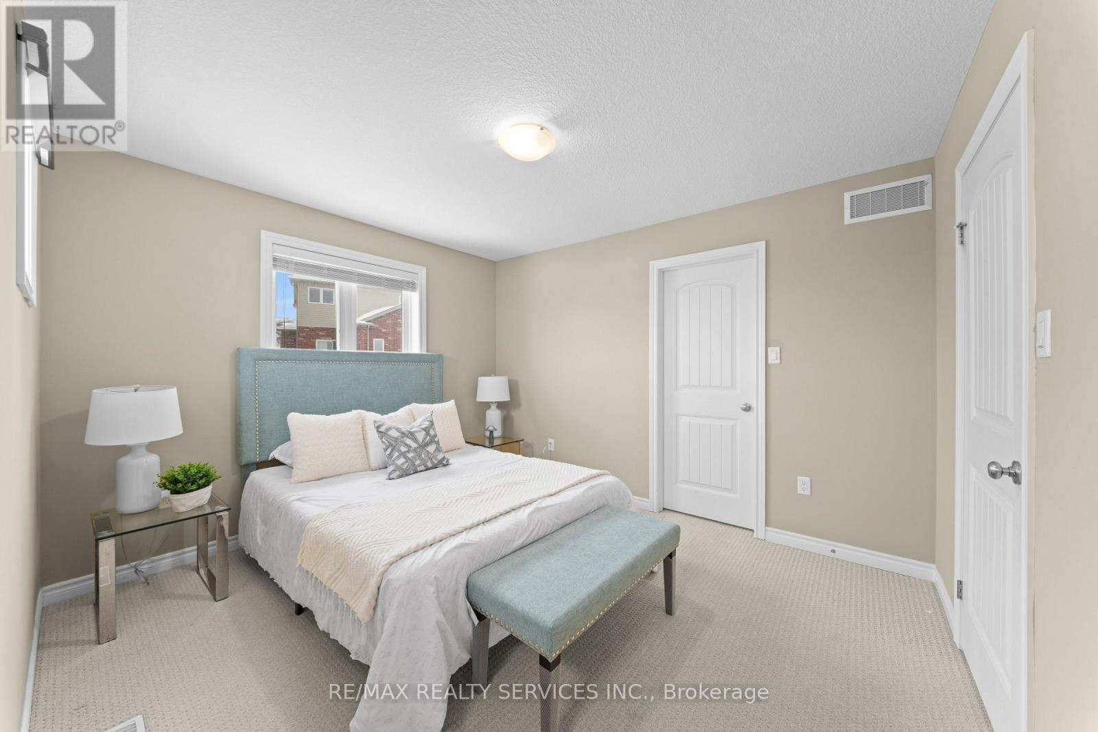 906 Audrey Place, Kitchener, ON - Indoor Photo Showing Bedroom