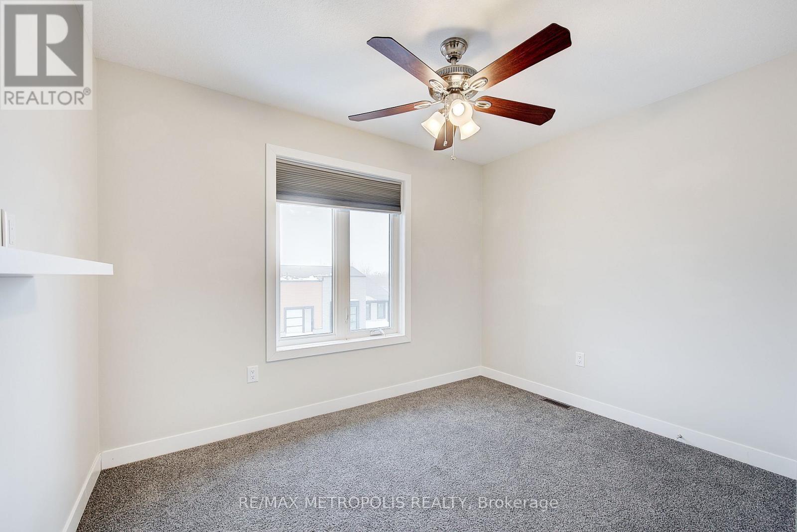 996 - 996 West Village Square, London North, ON - Indoor Photo Showing Other Room