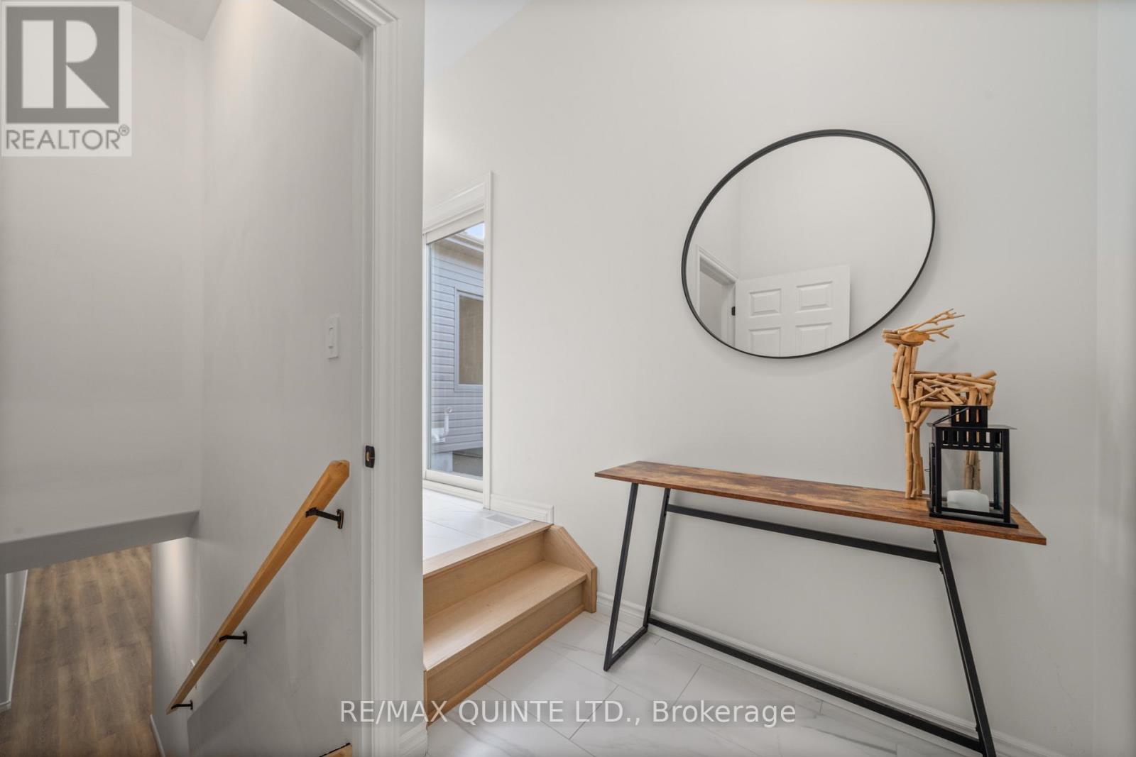 63 Athabaska Drive, Belleville (Thurlow Ward), ON - Indoor Photo Showing Other Room