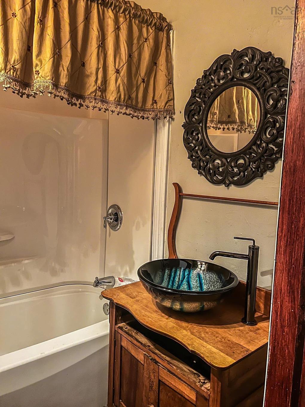 75 Denoon Street, Pictou, NS