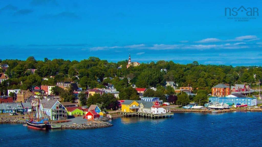 75 Denoon Street, Pictou, NS