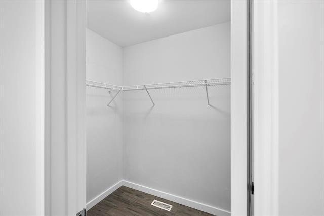 496 Hethrington Ave, Winnipeg, MB