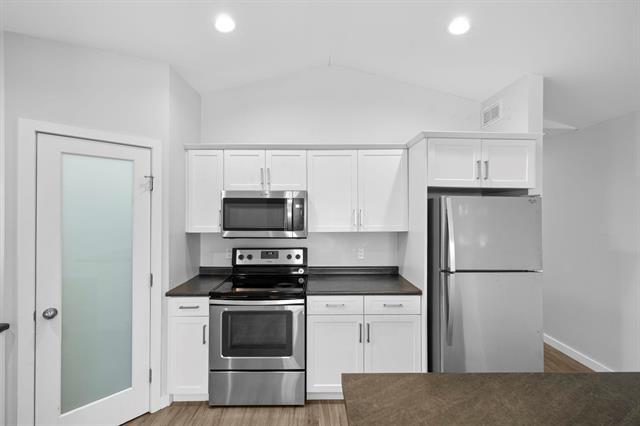 496 Hethrington Ave, Winnipeg, MB