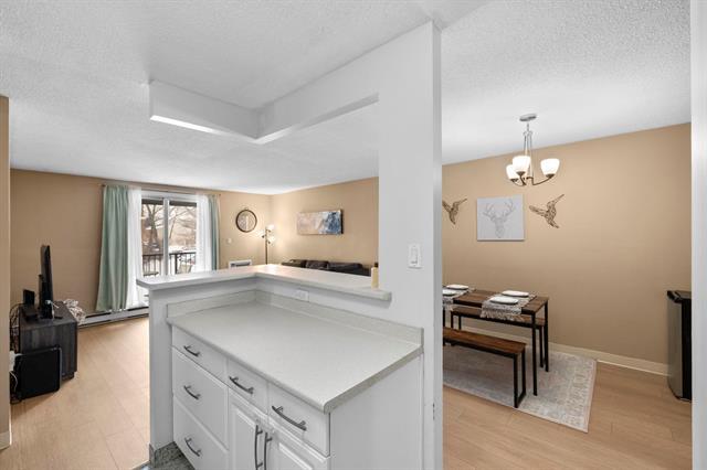 212-470 Kenaston Blvd, Winnipeg, MB