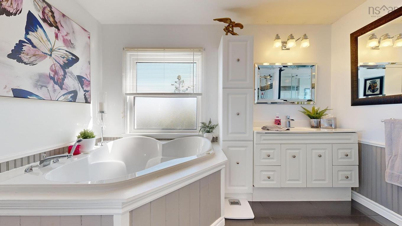 59 Sunset Avenue, Phinneys Cove, NS