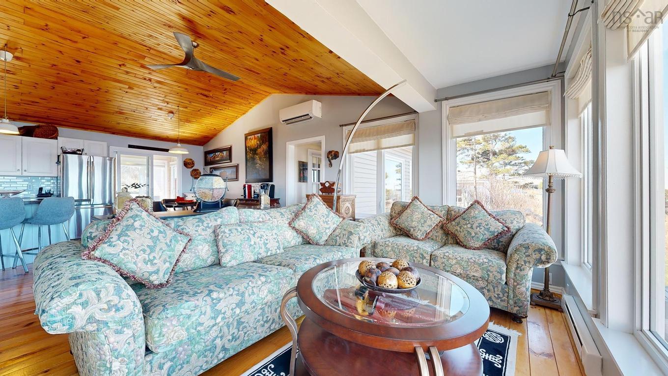 59 Sunset Avenue, Phinneys Cove, NS