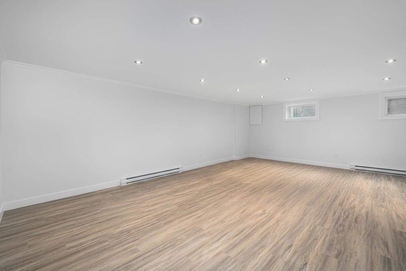 Playroom - 242 Stillview Road, Pointe-Claire, QC - Indoor Photo Showing Other Room