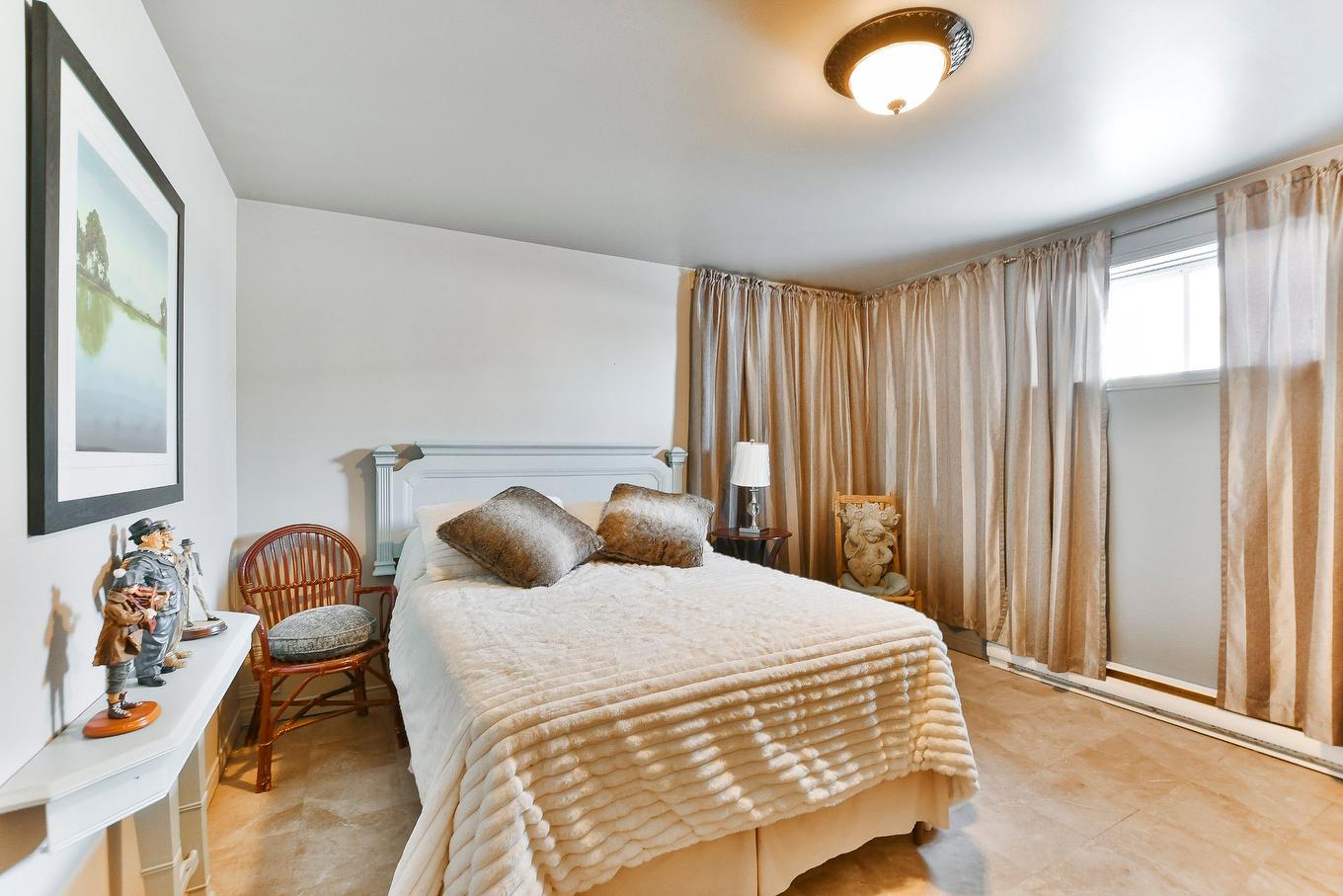 Chambre à coucher - 114 Rue Des Semailles, L'Épiphanie, QC - Indoor Photo Showing Bedroom