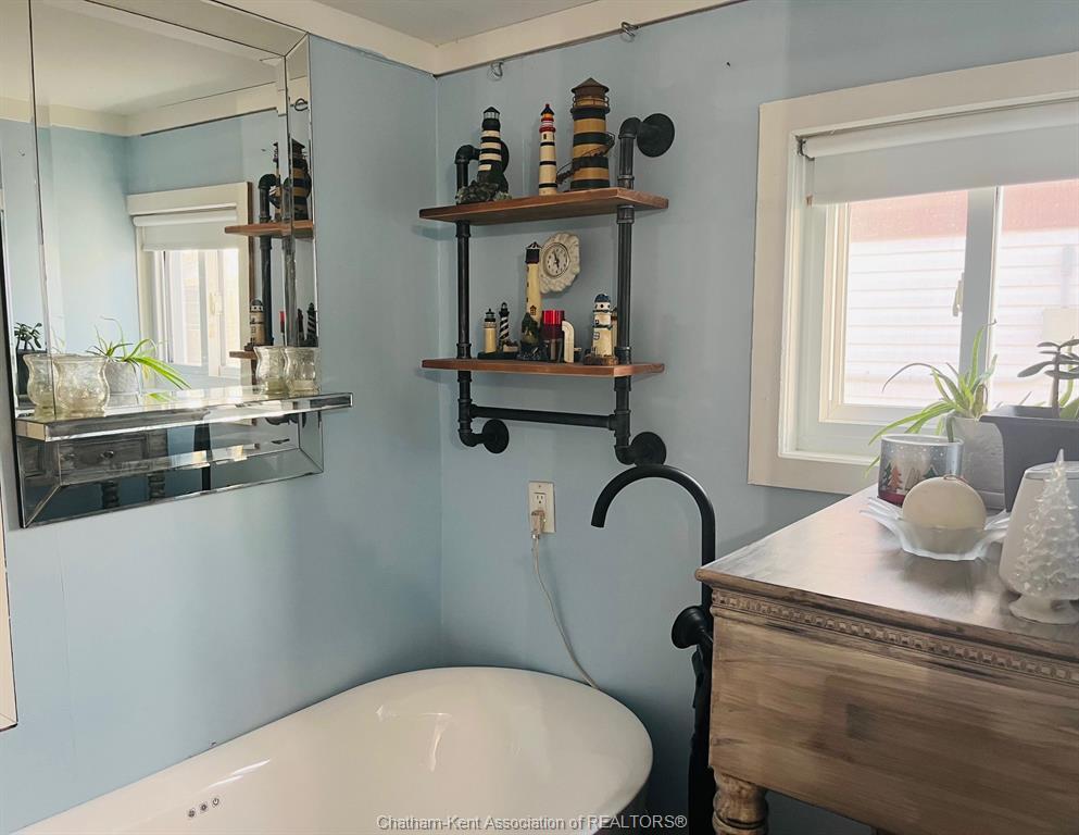 36 O'Neil Street, Chatham, ON