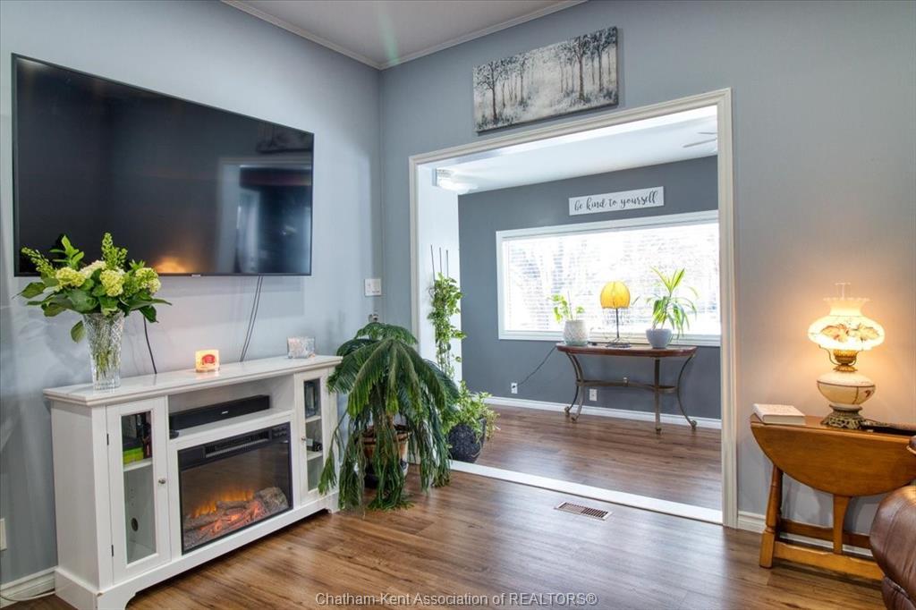 36 O'Neil Street, Chatham, ON