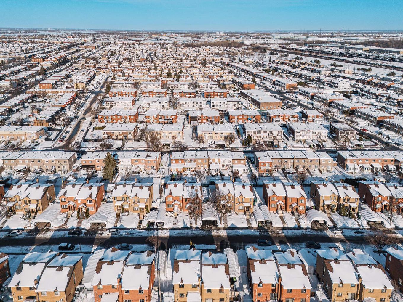 Vue d'ensemble - 11820 Av. Nicolas-Appert, Montréal (Rivière-Des-Prairies/Pointe-Aux-Trembles), QC
