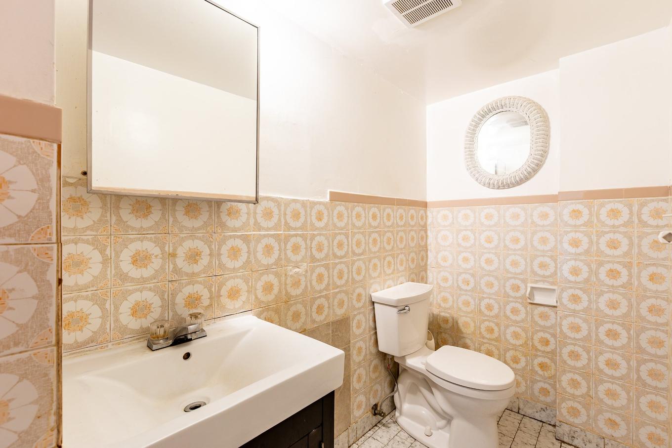 Salle de bains - 11820 Av. Nicolas-Appert, Montréal (Rivière-Des-Prairies/Pointe-Aux-Trembles), QC