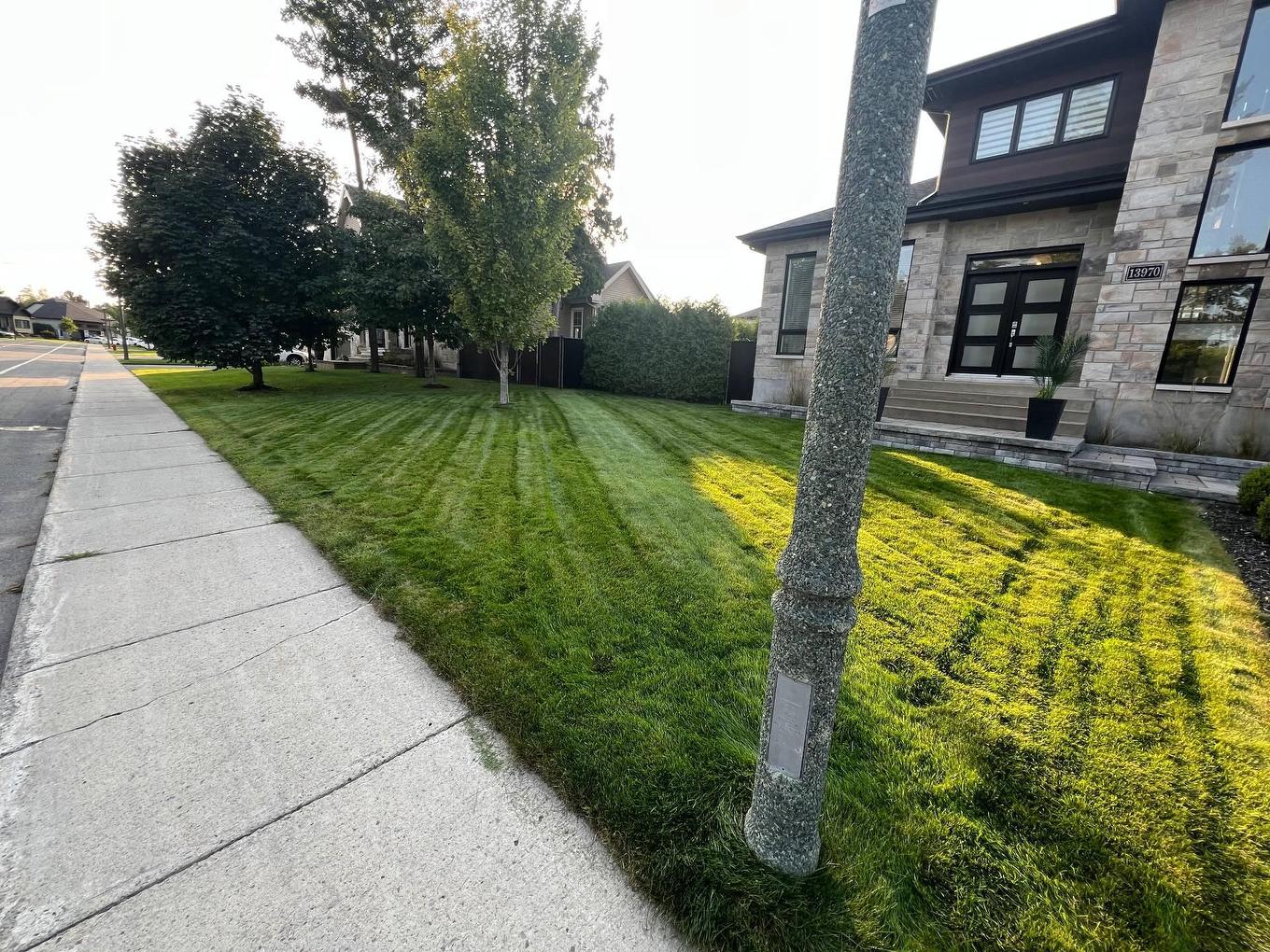 Ascenseur - 13970 Rue Guillaume-Alarie, Mirabel, QC - Outdoor