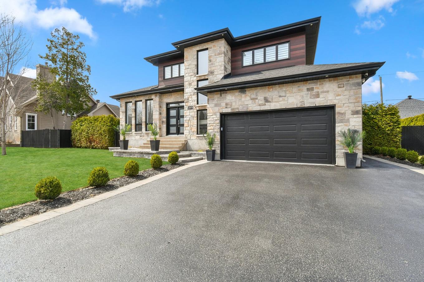 Façade - 13970 Rue Guillaume-Alarie, Mirabel, QC - Outdoor With Facade