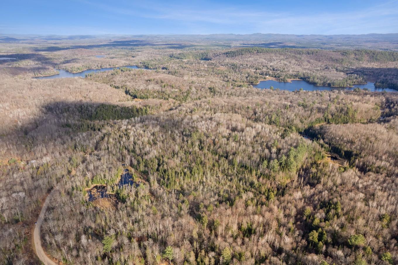 Photo aérienne - Ch. Copeland-Evans, Alleyn-Et-Cawood, QC