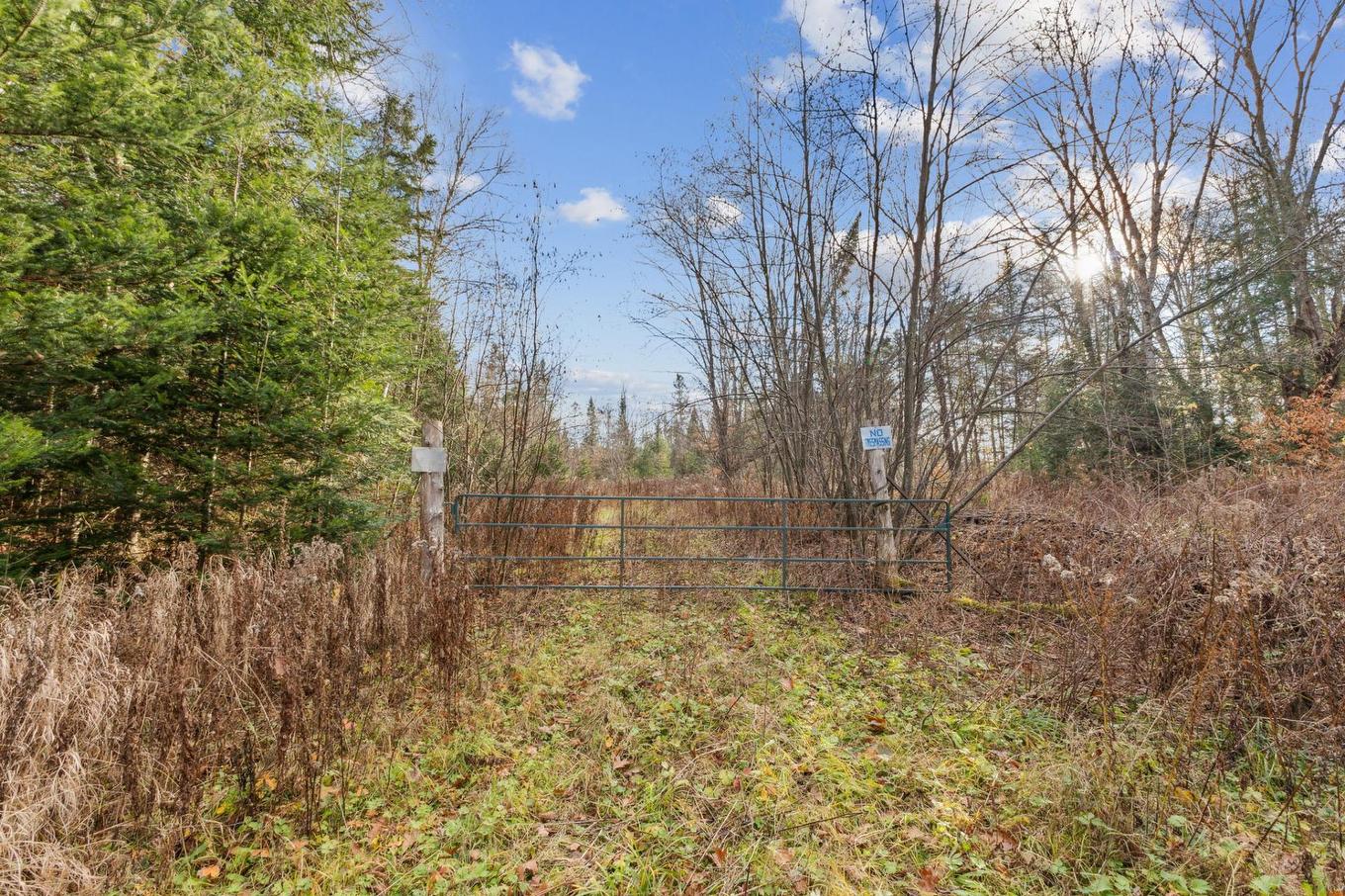 Terre/Terrain - Ch. Copeland-Evans, Alleyn-Et-Cawood, QC