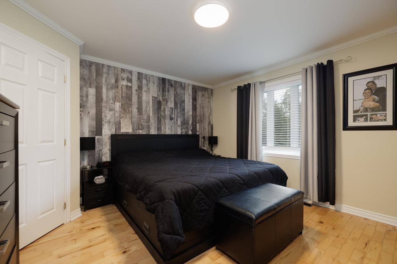 Chambre à coucher principale - 254 Rue Adrien-Rouleau, Les Coteaux, QC - Indoor Photo Showing Bedroom