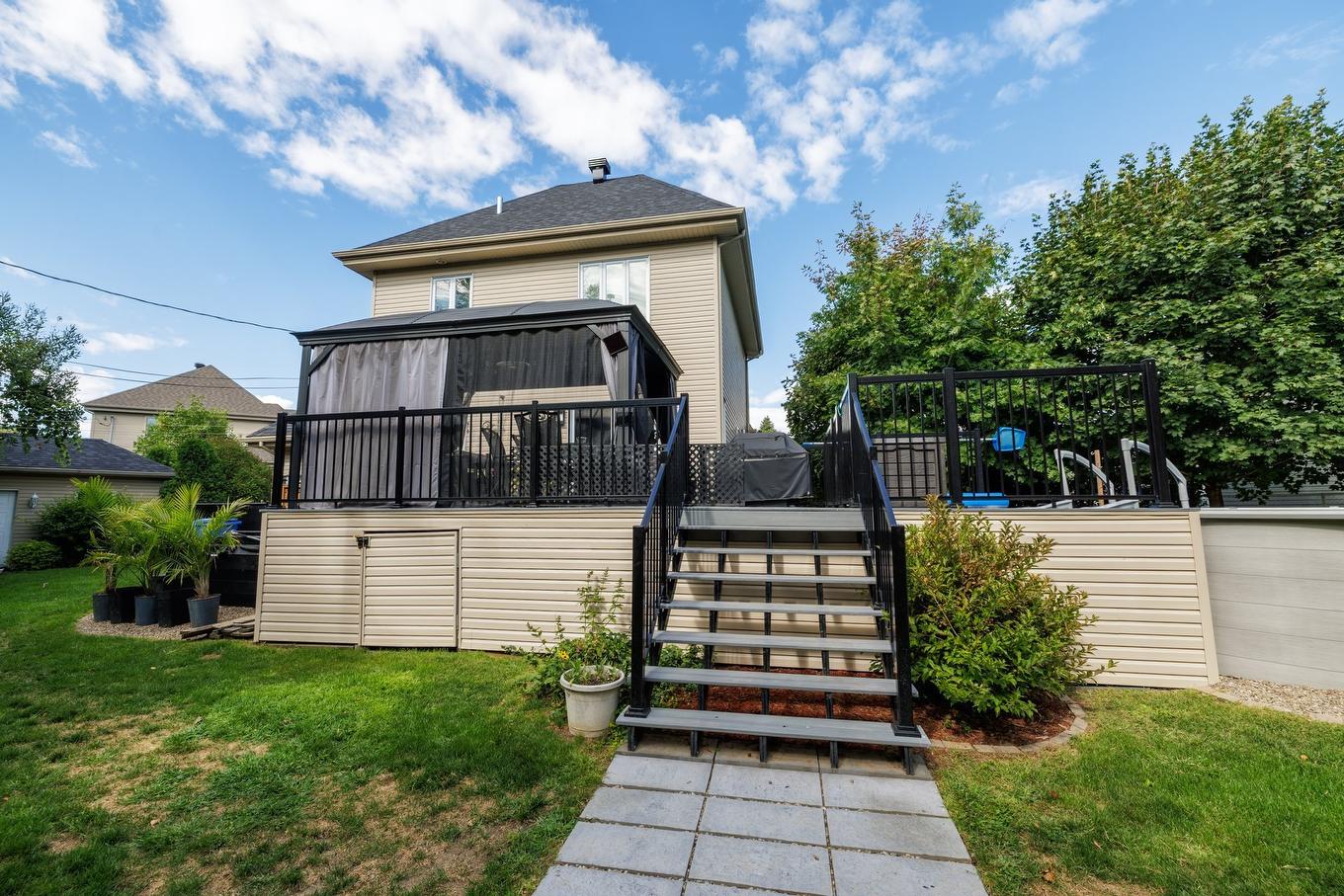 Cour - 254 Rue Adrien-Rouleau, Les Coteaux, QC - Outdoor